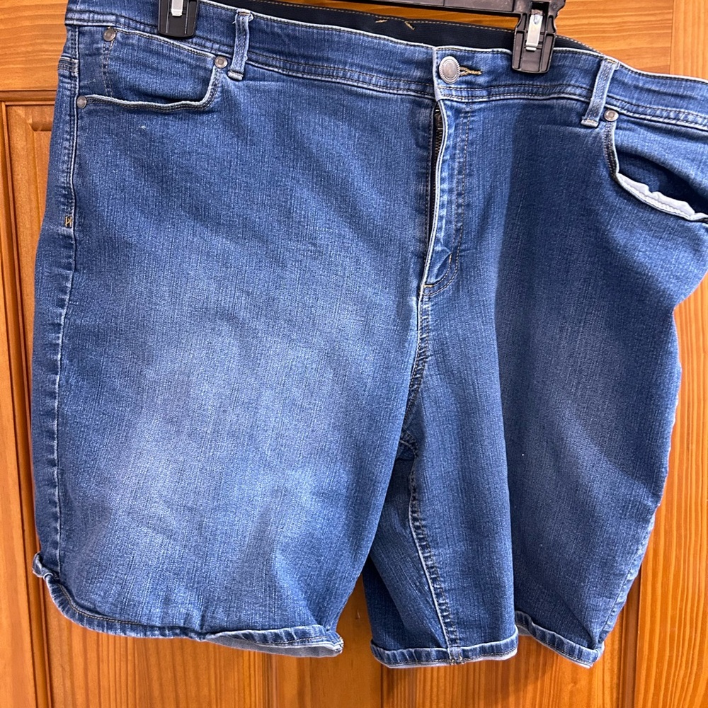 3/$10 CJ banks plus size shorts